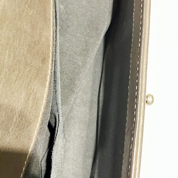 CHANEL Boy Bronze Bag Shoulder Lambskin Leather Ruthenium Metal Medium Size ⭐ - Picture 6 of 9